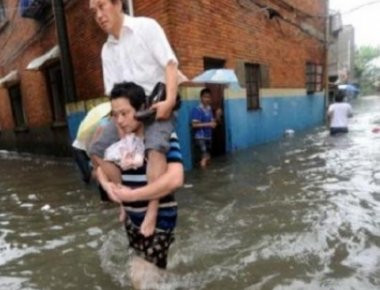 «Καμπανάκι» στην νότια Κίνα για σφοδρές καταιγίδες